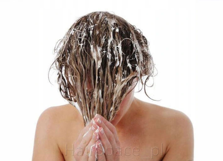 Freecia Golden Olive Oil Ultra-Moist Shampoo